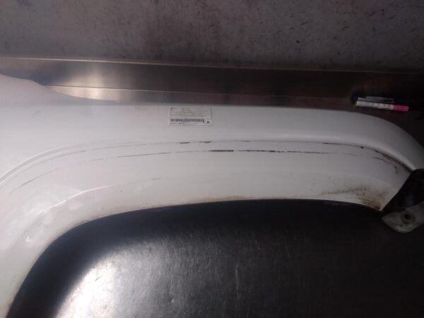 VOLKSWAGEN AMAROK 2H 12/2010-2022 RIGHT GUARD FLARED NON SNORKEL TYPE - Image 14