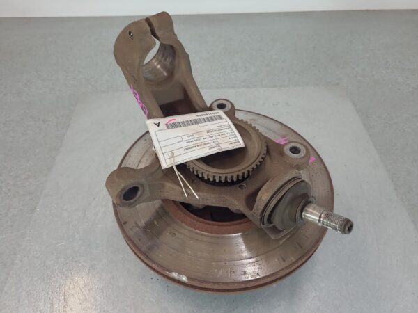 FORD TRANSIT VH-VJ 10/2000-08/2006 LEFT FRONT HUB ASSEMBLY VAN ABS TYPE - Image 2