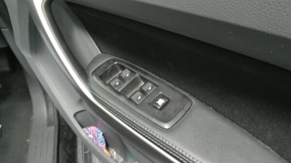 FORD EVEREST UA 07/2015-2022 RIGHT FRONT WINDOW REGULATOR ASSEMBLY - Image 42