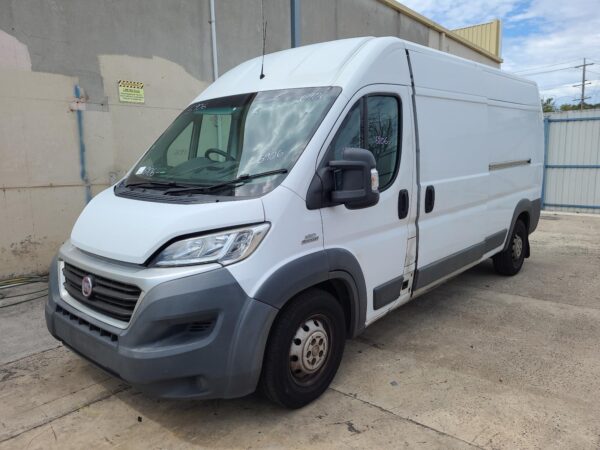 FIAT DUCATO 10/2014-2023 FRONT BUMPER BAR CENTRE NON COLOUR CODED - Image 5