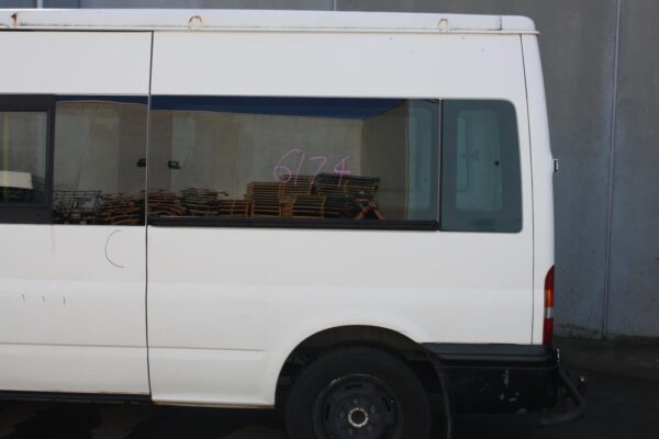 FORD TRANSIT VH-VJ 10/2000-08/2006 SLIDING DOOR FLOOR TRIM - Image 8