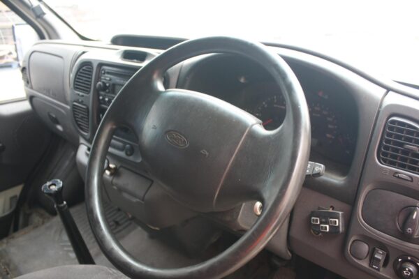 FORD TRANSIT VH-VJ 04/2004-08/2006 RIGHT FRONT 1/4 DOOR GLASS - Image 32