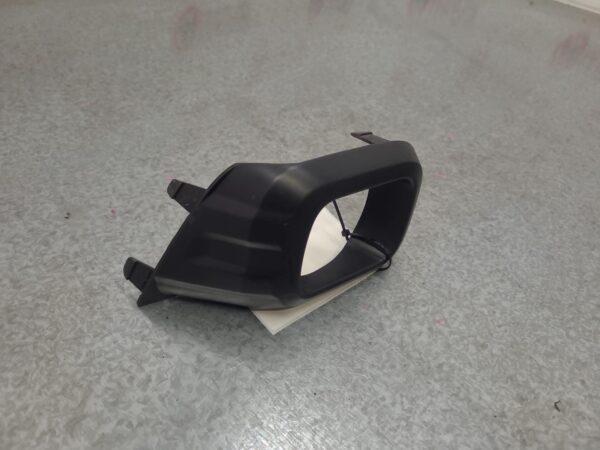 FORD RANGER PX SERIES 3 06/2018-04/2022 LEFT BUMPER FOGLAMP COVER - Image 2