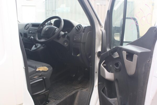 RENAULT MASTER X62 09/2011-01/2020 STEREO/HEAD UNIT RADIO/CD PLAYER - Image 22