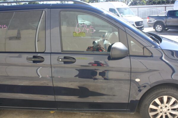 MERCEDES BENZ VITO 447 03/2015-ON REAR BUMPER BAR END RIGHT TAILGATE TYPE - Image 7