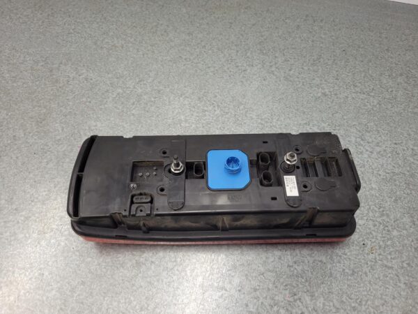 VOLKSWAGEN CRAFTER SY1 08/2017-2023 COMPLETE UNIT GENUINE LEFT TAILLIGHT IN BODY - Image 4