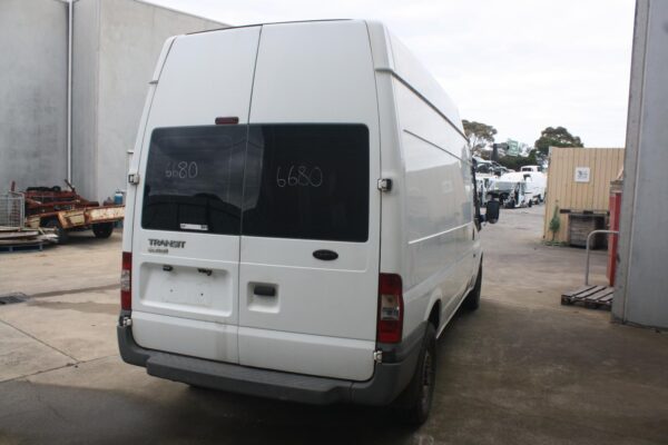 FORD TRANSIT VM 09/2006-02/2014 RADIATOR MANUAL T/M PETROL/DIESEL FWD/RWD - Image 20