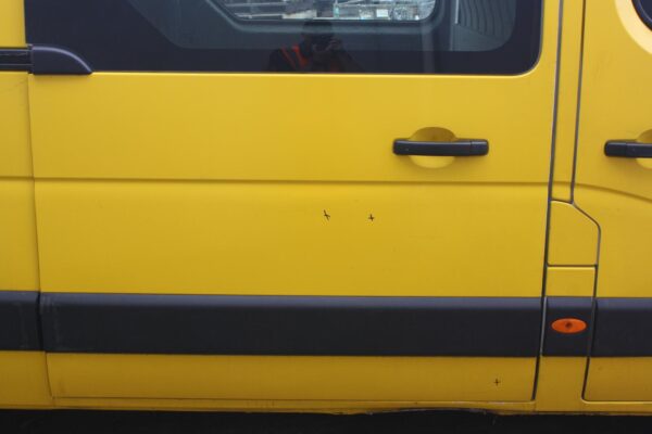 RENAULT MASTER X62 09/2011-2024 MIDDLE RIGHT SLIDING DOOR HINGE/RUNNER - Image 7