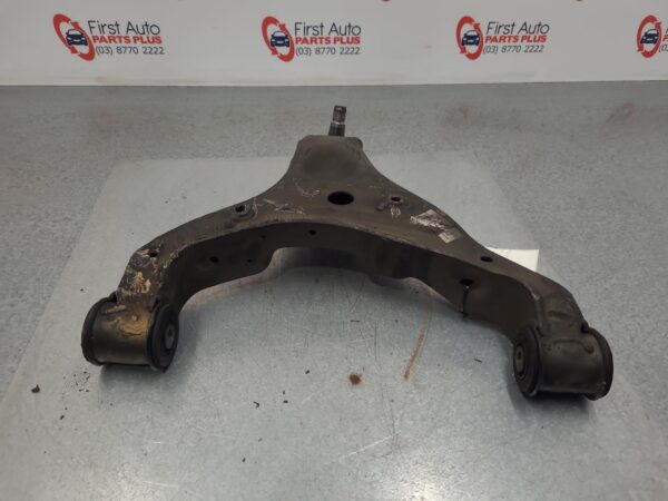 MERCEDES BENZ SPRINTER VS30 05/2018-2024 RIGHT FRONT LOWER CONTROL ARM RWD - Image 5
