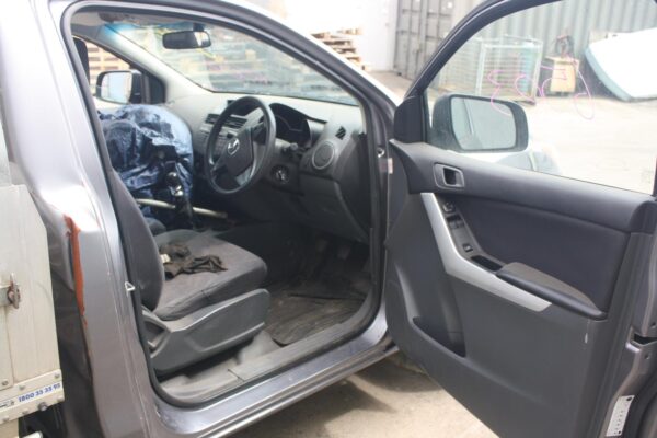 MAZDA BT50 UP-UR 10/2011-06/2020 FACTORY PLASTIC ENGINE SPLASH TRAY - Image 10