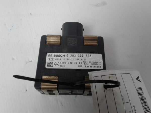 MERCEDES BENZ SPRINTER 10/2006-04/2018 RIGHT BLIND SPOT SENSOR & BRACKET - Image 2