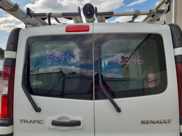 RENAULT TRAFIC X82 01/2015-ON RIGHT TAILLIGHT IN BUMPER REFLECTOR - Image 26