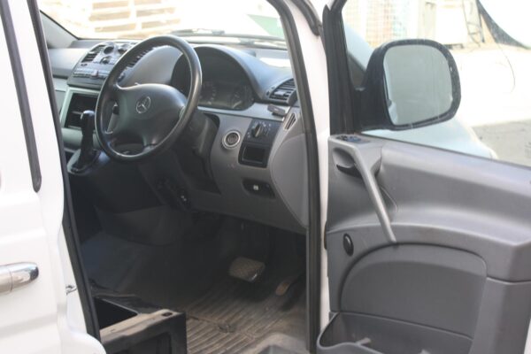 MERCEDES BENZ VITO 639 05/2004-02/2015 BARN DOOR HINGE LOWER RIGHT - Image 12