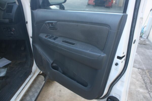 TOYOTA HILUX 02/2005-08/2015 LOCK MECHANISM RIGHT REAR DOOR POWER - Image 11