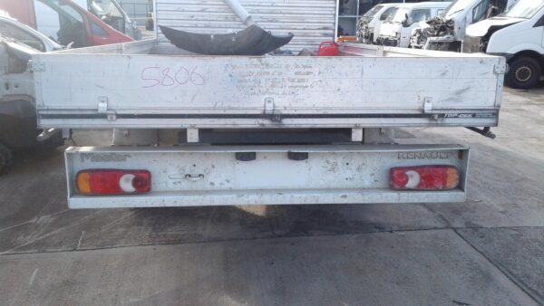 RENAULT MASTER X62 09/2011-2024 REAR BUMPER BAR NON PARK SENSOR TYPE - Image 6