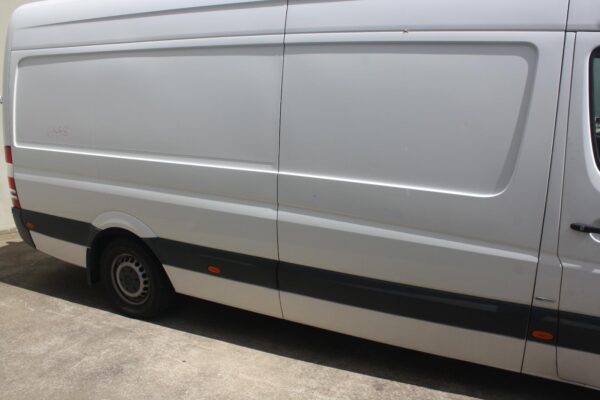MERCEDES BENZ SPRINTER 10/2006-04/2018 LOWER LEFT BARN DOOR HINGE 180 DEGREE - Image 5