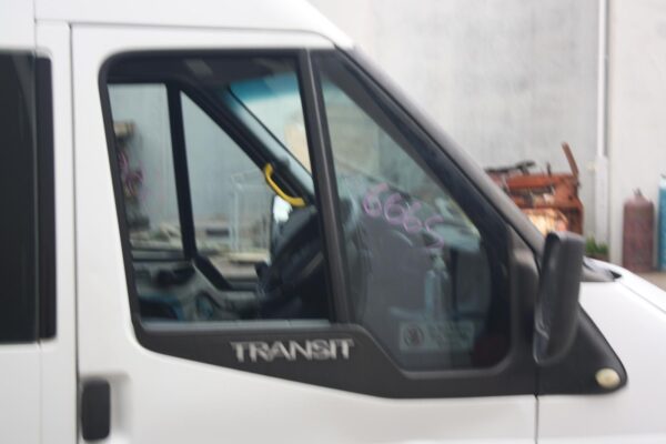 FORD TRANSIT VM 09/2006-02/2014 RIGHT REAR SIDE GLASS BUS TYPE LARGE - Image 7