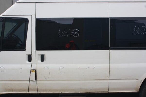 FORD TRANSIT VH-VJ 10/2000-08/2006 LEFT REAR DOOR WINDOW BUS TYPE - Image 26