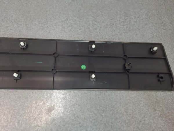 LDV DELIVER 9 07/2020-2024 LEFT SLIDING DOOR MOULD MWB - Image 7