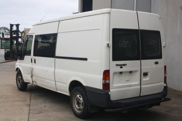 FORD TRANSIT VH-VJ 10/2000-08/2006 LEFT REAR DOOR WINDOW BUS TYPE - Image 4
