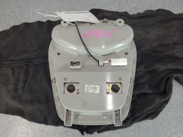 LDV DELIVER 9 07/2020-2024 COURTESY LIGHT FRONT - Image 5