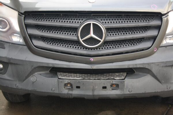 MERCEDES BENZ SPRINTER 10/2006-04/2018 RIGHT HEADLAMP WASHER AND BRACKET ASSY - Image 8