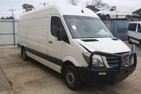 MERCEDES BENZ SPRINTER NCV3 10/2006-04/2018 LEFT TAILLIGHT VAN/BUS - Image 22