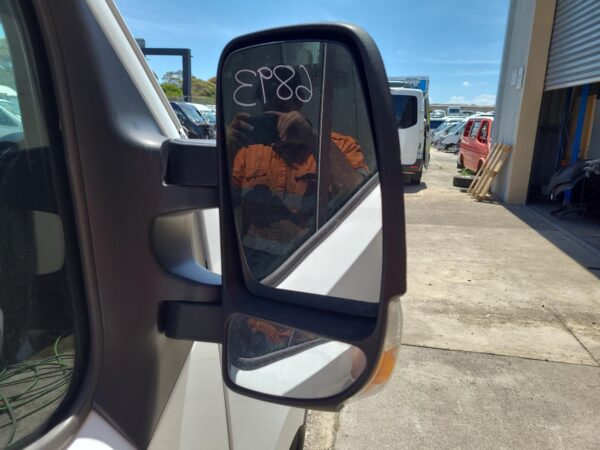 RENAULT MASTER X62 09/2011-2024 RIGHT FRONT 1/4 DOOR GLASS - Image 16