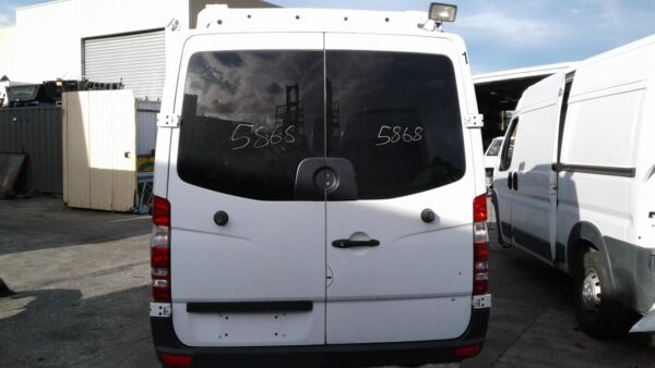 MERCEDES BENZ SPRINTER NCV3 10/2006-09/2013 LEFT BUMPER FOGLAMP - Image 11