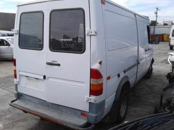 MERCEDES BENZ SPRINTER 02/1998-10/2006 WHEEL ARCH FLARE LEFT REAR MUD FLAP - Image 7