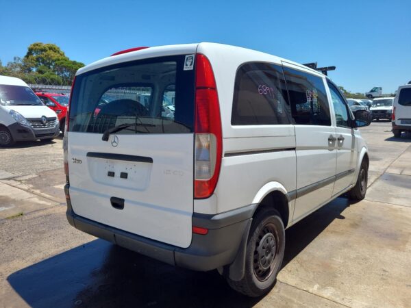 MERCEDES BENZ VITO 639 04/2004-02/2015 RIGHT REAR DOOR WINDOW - Image 19