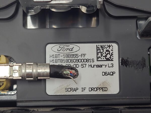 FORD TRANSIT CUSTOM VN 01/2018-2023 STEREO DISPLAY UNIT W/ SAT NAV TYPE 7IN - Image 4