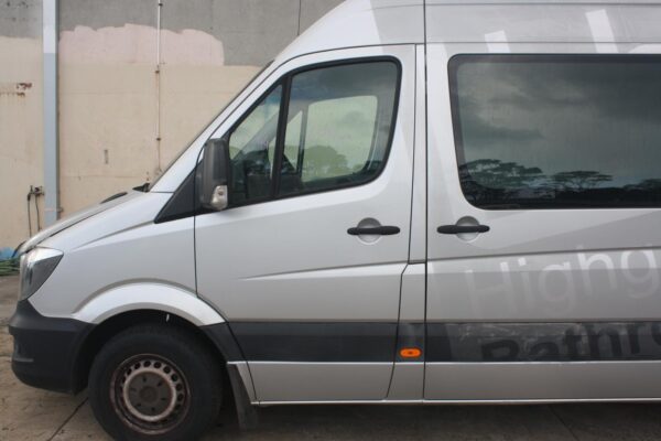 MERCEDES BENZ SPRINTER NCV3 10/2006-04/2018 LEFT GUARD LINER FRONT SECTION - Image 12