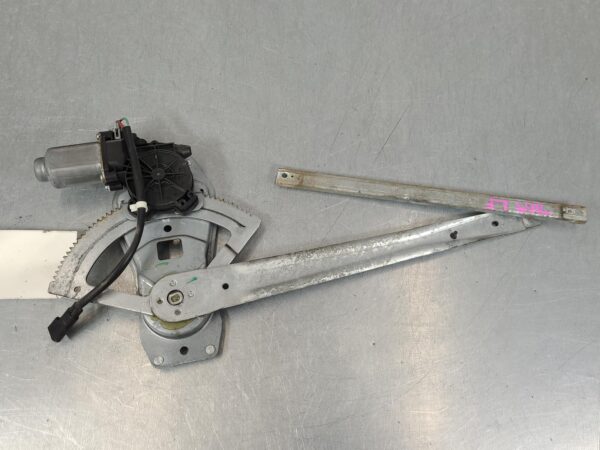 FORD TRANSIT 2006-2014 LEFT FRONT WINDOW REG/MOTOR VM SI-II, POWER, 07/06-02/14