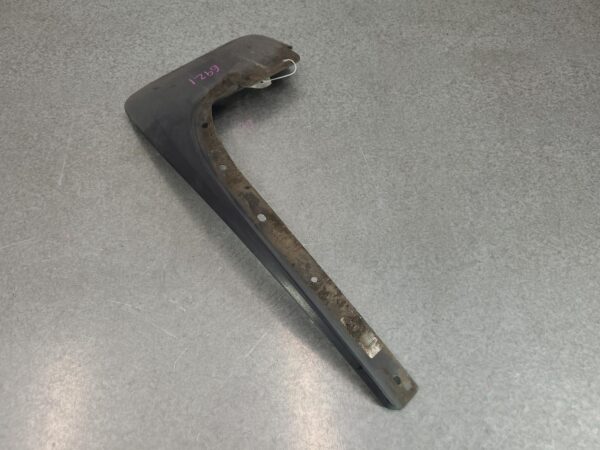 FORD RANGER PX 06/2015-04/2022 MUD FLAPS RIGHT FRONT HI-RIDE/4WD - Image 2