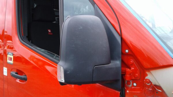 MERCEDES BENZ SPRINTER VS30 05/2018-2024 FRONT GRILLE CAMERA - Image 25