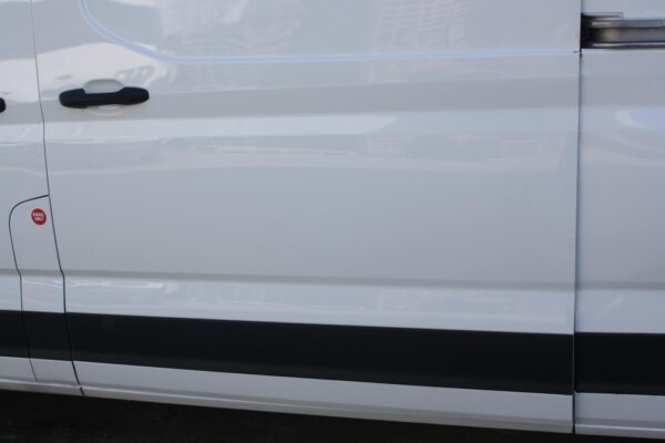 LDV DELIVER 9 07/2020-2024 LEFT FRONT GUARD LINER - Image 17