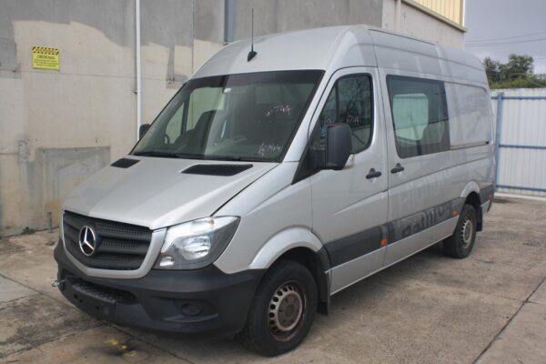 MERCEDES BENZ SPRINTER NCV3 10/2006-04/2018 LEFT GUARD LINER FRONT SECTION - Image 5