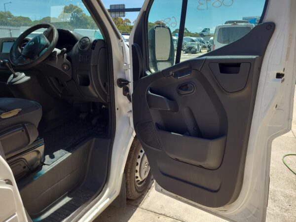 RENAULT MASTER X62 09/2011-2024 LOCK MECHANISM LEFT FRONT DOOR - Image 7