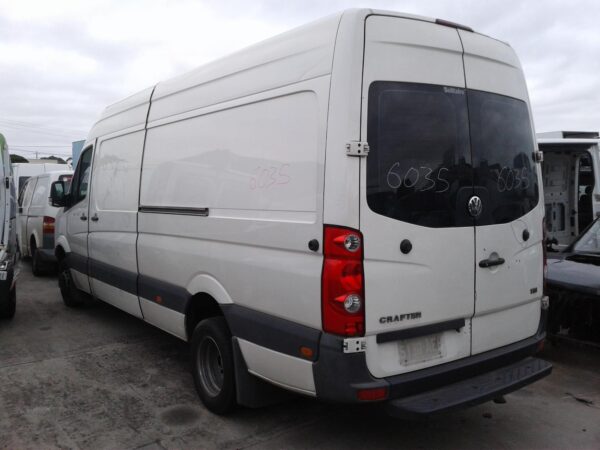 VOLKSWAGEN CRAFTER 02/2007-07/2017 SET OF 24 WHEEL NUTS 16X5.5IN - Image 2