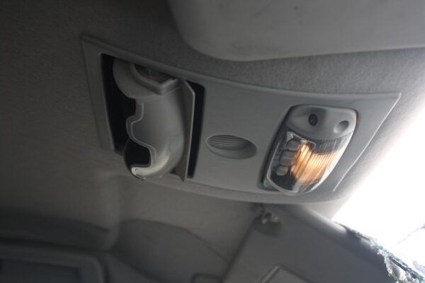 FORD RANGER 06/2011-2022 CONSOLE LID ONLY CENTRE CONSOLE MOUNTED VINYL - Image 19