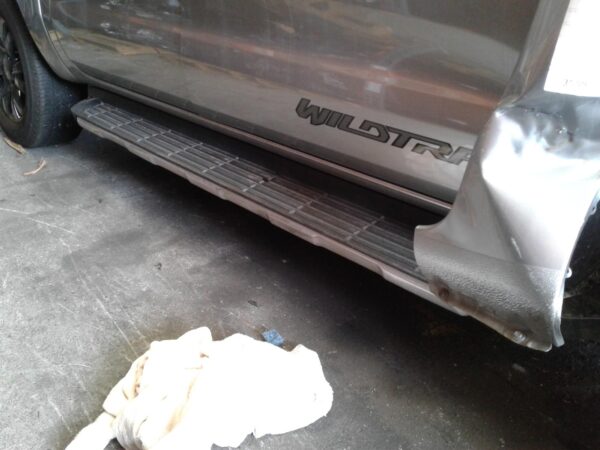 FORD RANGER PX 07/2011-04/2022 FLOOR MATS/BOOT LINER - Image 14