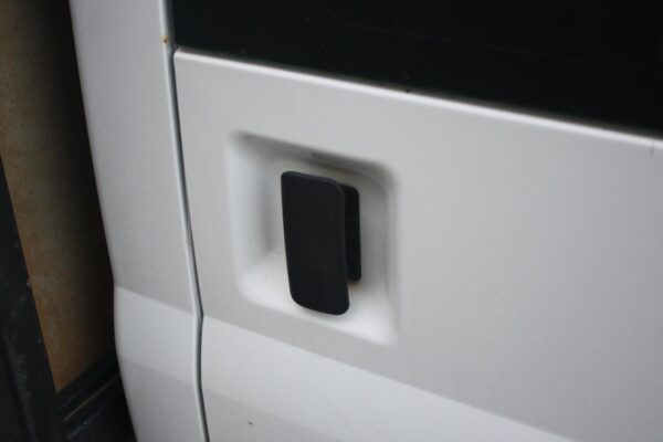 FORD TRANSIT VM 09/2006-02/2014 LEFT REAR RUBBER SEAL CAB CHASSIS - Image 8