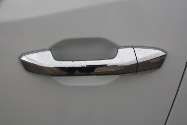 LDV T60 SK8C 07/2017-08/2021 DOOR HANDLE LEFT FRONT OUTER CHROME W/ KEYLESS TYPE - Image 9
