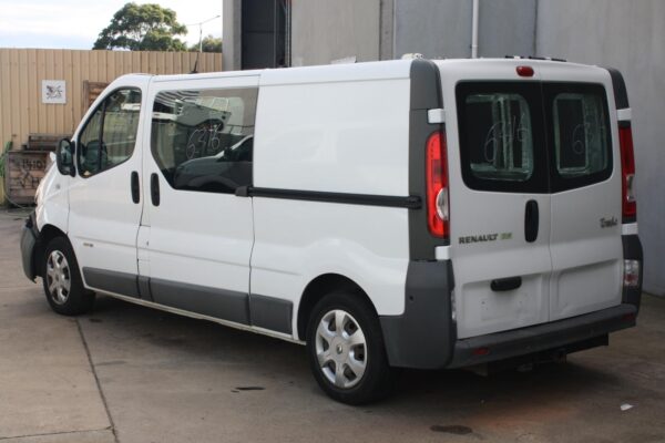 RENAULT TRAFIC X83 04/2004-12/2014 MANUAL SHIFTER - Image 2