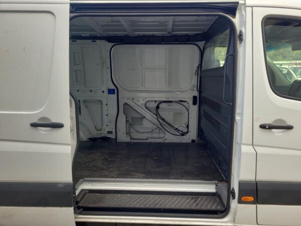 MERCEDES BENZ SPRINTER NCV3 10/2006-04/2018 RIGHT SLIDING DOOR RUBBER SEAL - Image 22