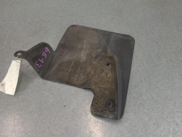 RENAULT MASTER X62 09/2011-2024 MUD FLAPS LEFT FRONT - Image 2