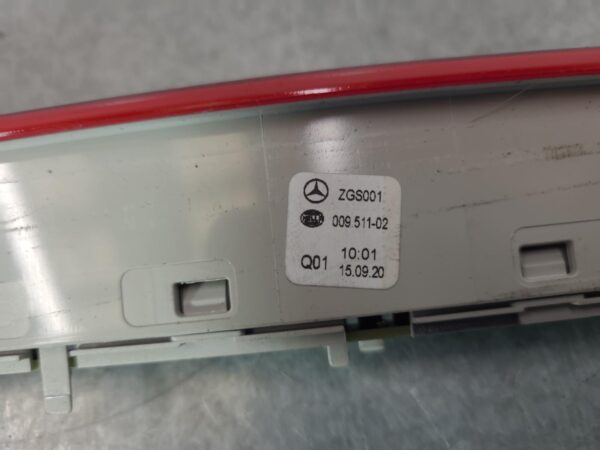 MERCEDES SPRINTER 2018-2024 HIGH LEVEL STOPLIGHT VS30, 05/18- - Image 5