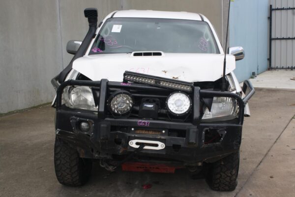 TOYOTA HILUX 02/2005-06/2011 LEFT GUARD FLASHER REPEATER - Image 6