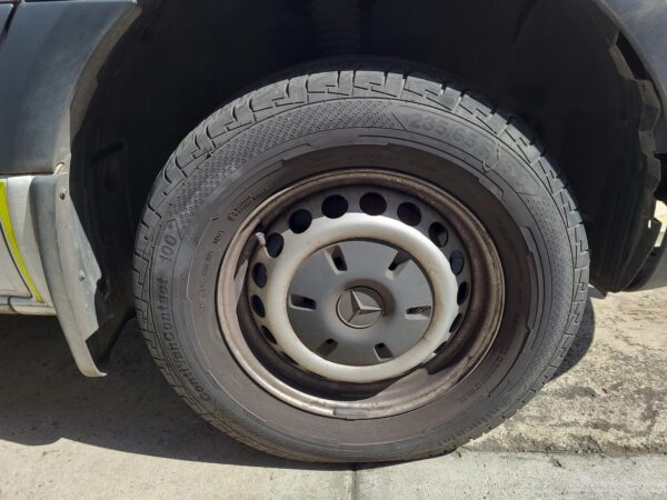 MERCEDES BENZ SPRINTER VS30 05/2018-2024 PAIR OF CENTRE CAPS - Image 12